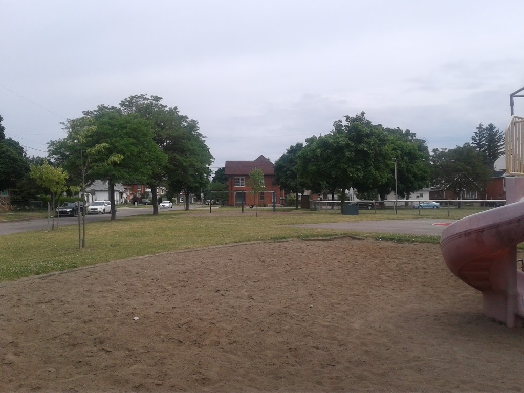 Recreation Park | Brantford, ON N3S, Canada