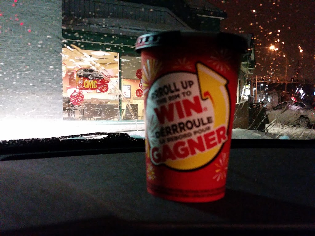 Tim Hortons | 2 Avenue du Pont, Gatineau, QC J8V 1E5, Canada | Phone: (819) 561-9000