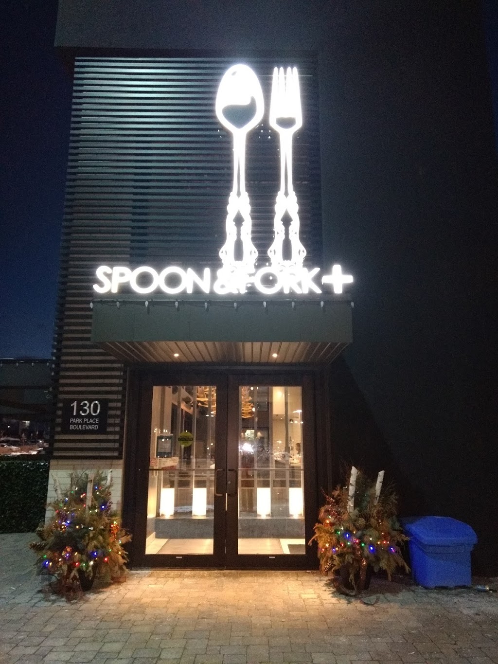 Spoon & Fork | 130 Park Pl Blvd, Barrie, ON L4N 0L1, Canada | Phone: (705) 733-8838
