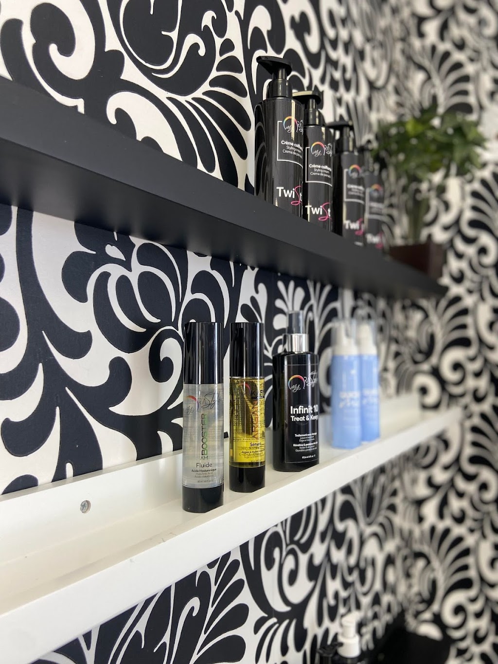 Mariem artiste coiffeuse | 1 Av. du Parc, Sainte-Clotilde-de-Beauce, QC G0N 1C0, Canada | Phone: (418) 427-5789