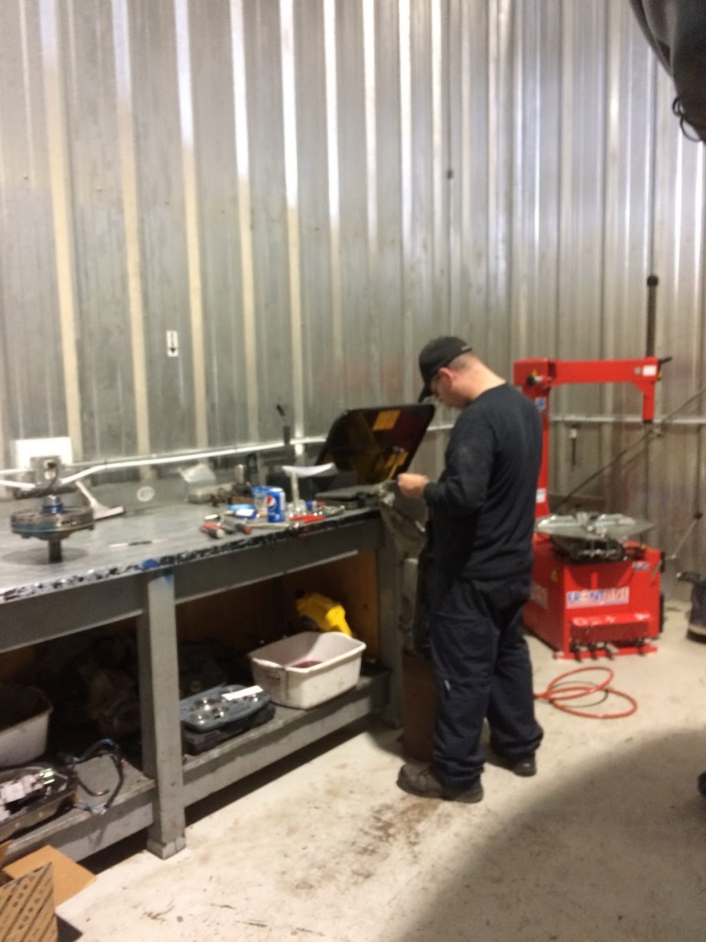Zegil Automotive & Transmission | 133 Orchard Way, Strathmore, AB T1P 1R8, Canada | Phone: (403) 542-3341
