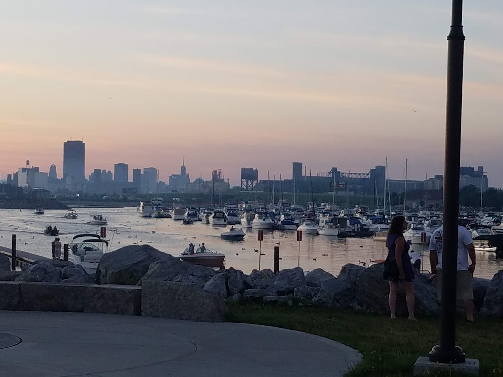 Buffalo Harbor State Park Playground | 1111 Fuhrmann Boulevard, Buffalo, NY 14203, USA | Phone: (716) 822-1207
