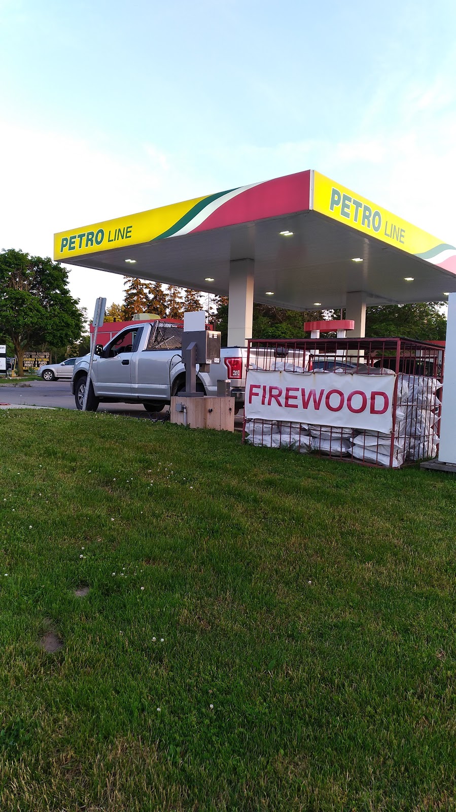 Petroline Petrolieums | 431 Boler Rd, London, ON N6K 2K8, Canada | Phone: (519) 473-1223