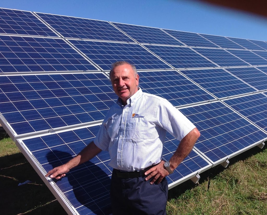 Mr. Electric of Collingwood | 126 29th St N, Wasaga Beach, ON L9Z 2C9, Canada | Phone: (705) 230-1168