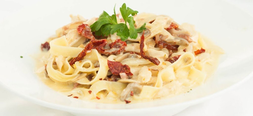 Pocopazzo | Jackson Trails Mall, 6081 Hazeldean Rd, Stittsville, ON K2S 1B9, Canada | Phone: (613) 836-7100