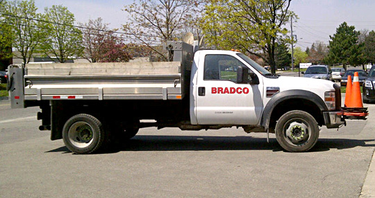 Bradco Electrical Services Ltd | 5215 Timberlea Blvd, Mississauga, ON L4W 2S3, Canada | Phone: (905) 890-0506