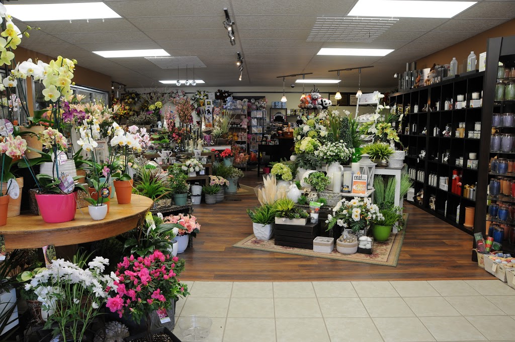 Berns Flowers & Gifts | 122 Victoria St W, Alliston, ON L9R 1L7, Canada | Phone: (705) 435-5519