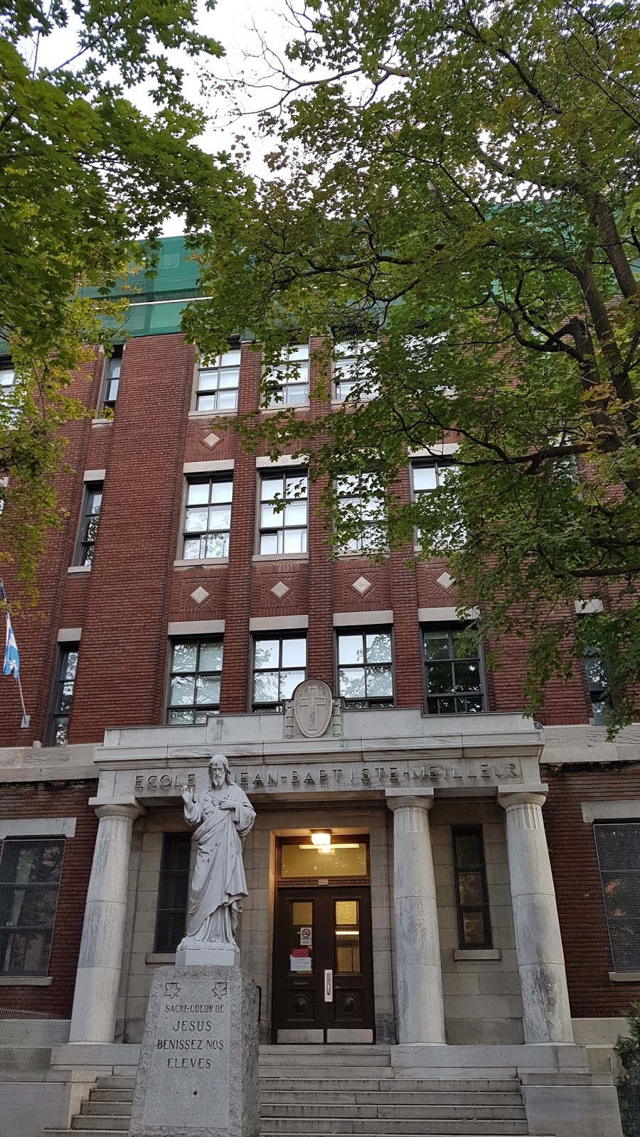 École Jean-Baptiste-Meilleur | 2237 Rue Fullum, Montréal, QC H2K 3P1, Canada | Phone: (514) 596-5830