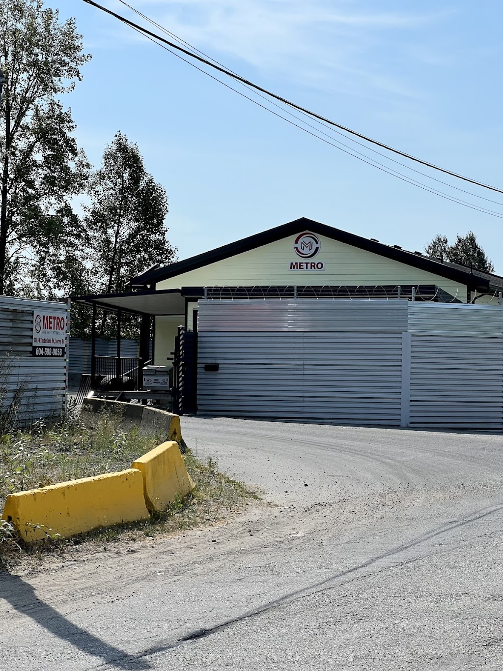 Metro MTL Freightways Ltd | 10834 Timberland Rd, Surrey, BC V3V 3T5, Canada | Phone: (604) 598-0058