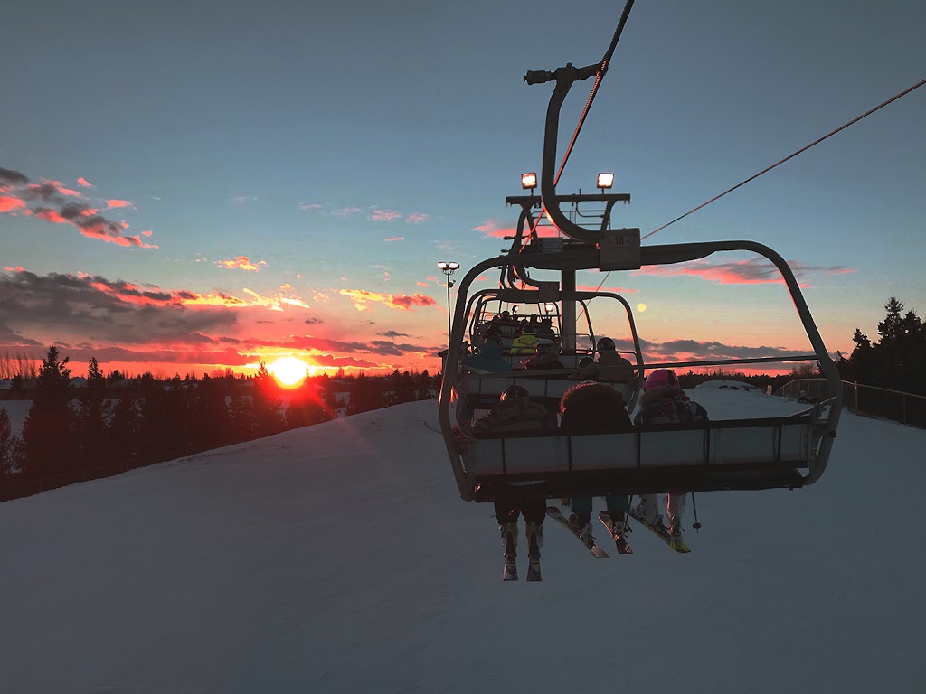 Snow Valley Ski Club | 13204 Rainbow Valley Rd NW, Edmonton, AB T6H 4Y9, Canada | Phone: (780) 434-3991