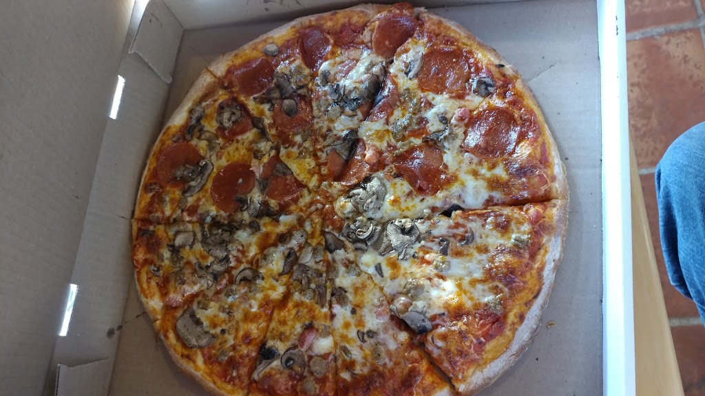 Pepes Purple Pig Pizzeria | 142 Main St N, Rockwood, ON N0B 2K0, Canada | Phone: (519) 856-2020