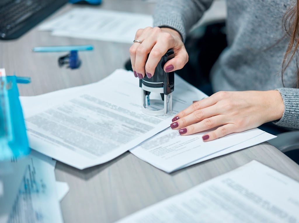 Mann Notary Services | 154 Kent Ave, Lucan, ON N0M 2J0, Canada | Phone: (519) 777-0684