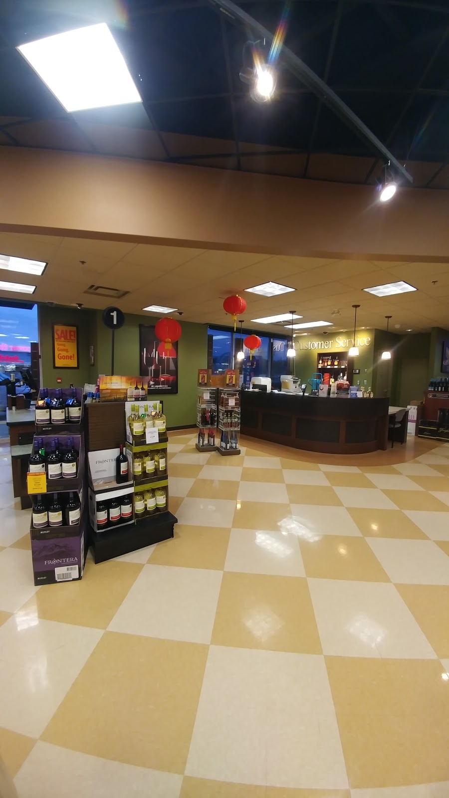 BC Liquor Stores | 810 19800 Lougheed Hwy, Pitt Meadows, BC V3Y 2W1, Canada | Phone: (604) 460-2601