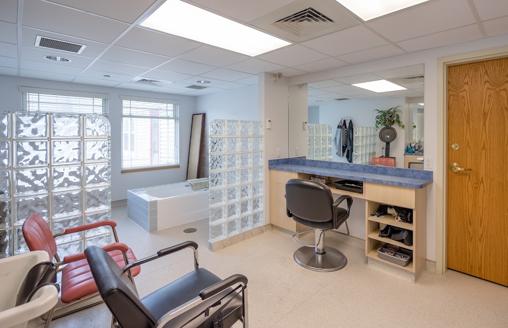 Highview Residences London | 35 &, 41 Capulet Walk, London, ON N6H 5W4, Canada | Phone: (519) 472-8882