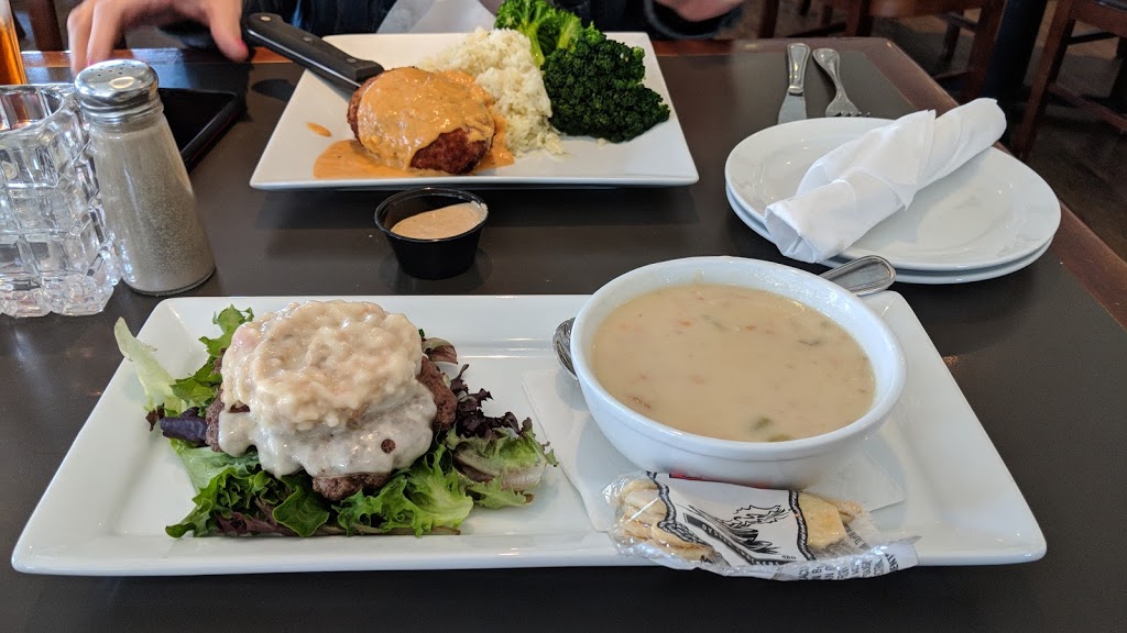 Sandbar Waterfront Grill | 930 Old Tecumseh Rd, Belle River, ON N0R 1A0, Canada | Phone: (519) 979-5624