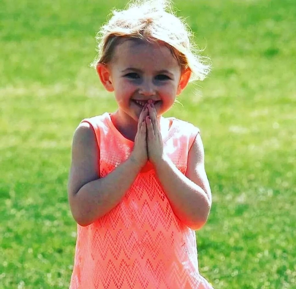 Young Yogis Okotoks | 33 Elizabeth St, Okotoks, AB T1S 2C1, Canada | Phone: (403) 370-5133