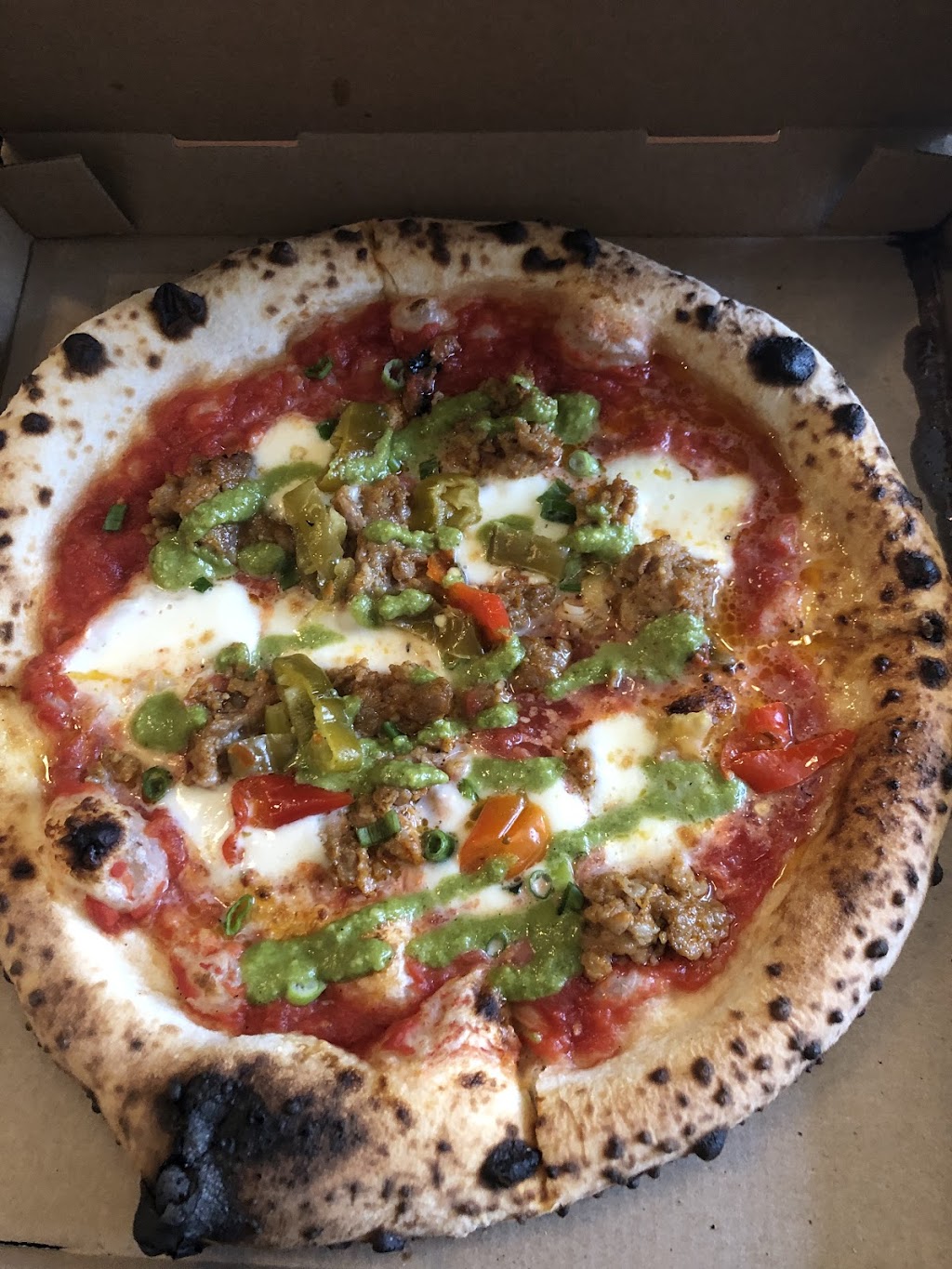 Pizzéria NO.900 - Bernard, Montréal | 1248 Av. Bernard, Outremont, QC H2V 1V6, Canada | Phone: (438) 386-0900
