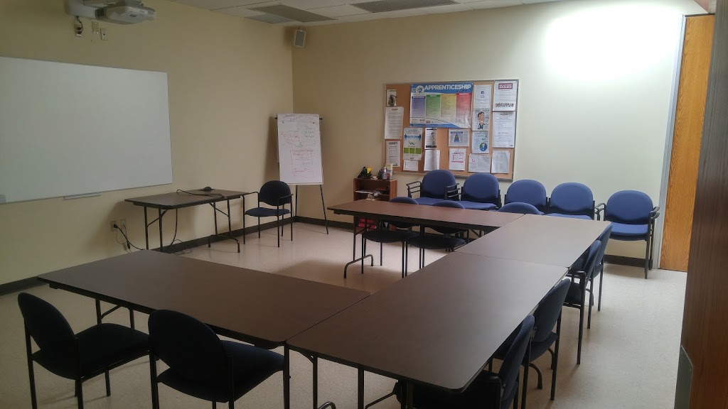 Community Employment Choices | 16 Second St, Strathroy, ON N7G 3H8, Canada | Phone: (519) 245-4500