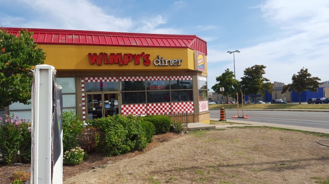 Wimpys Diner | 771 Queenston Rd, Hamilton, ON L8G 1A1, Canada | Phone: (905) 560-3777