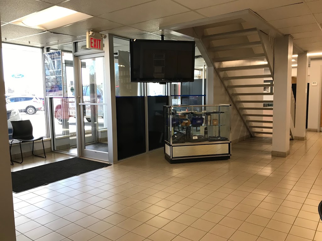Highbury Ford Bodyshop | 1365 Dundas St, London, ON N5W 3B5, Canada | Phone: (519) 455-1800