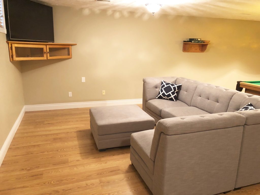 The Stafford House | 465 Stafford St, Port Elgin, ON N0H 2C1, Canada | Phone: (519) 832-2444