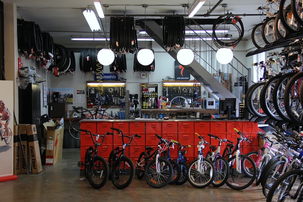 Cycle Néron | 2640 Boul. Lapinière, Brossard, QC J4Z 2M3, Canada | Phone: (450) 678-5880