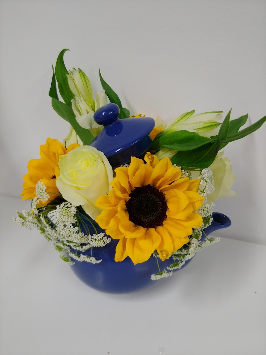 Rusty Bucket Creations | 1336 Meadowbrook Dr SE, Airdrie, AB T4A 2B3, Canada | Phone: (587) 360-2123