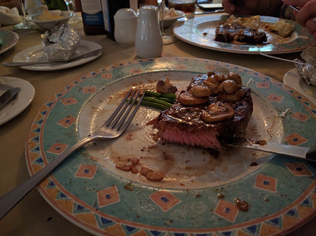 The Arch Steakhouse and Tavern | 771 Yonge St, Midland, ON L4R 2E1, Canada | Phone: (705) 526-7313