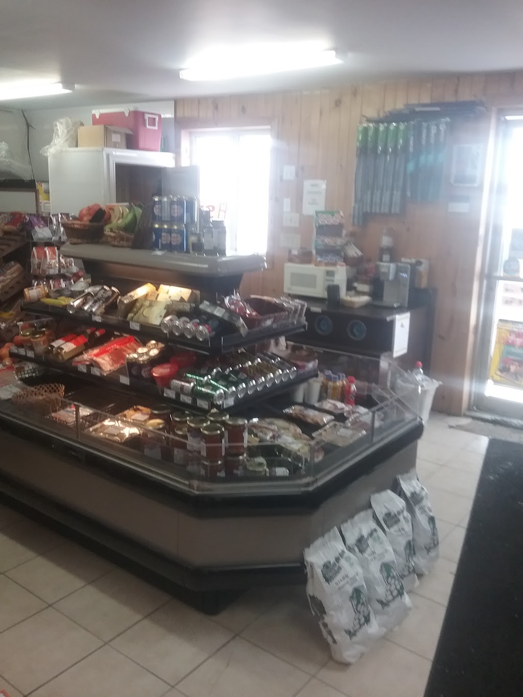 Boni-Soir - Dépanneur des Riverains | 2797 Rue de St Méthode, Saint-Félicien, QC G8K 3C2, Canada | Phone: (418) 679-9730