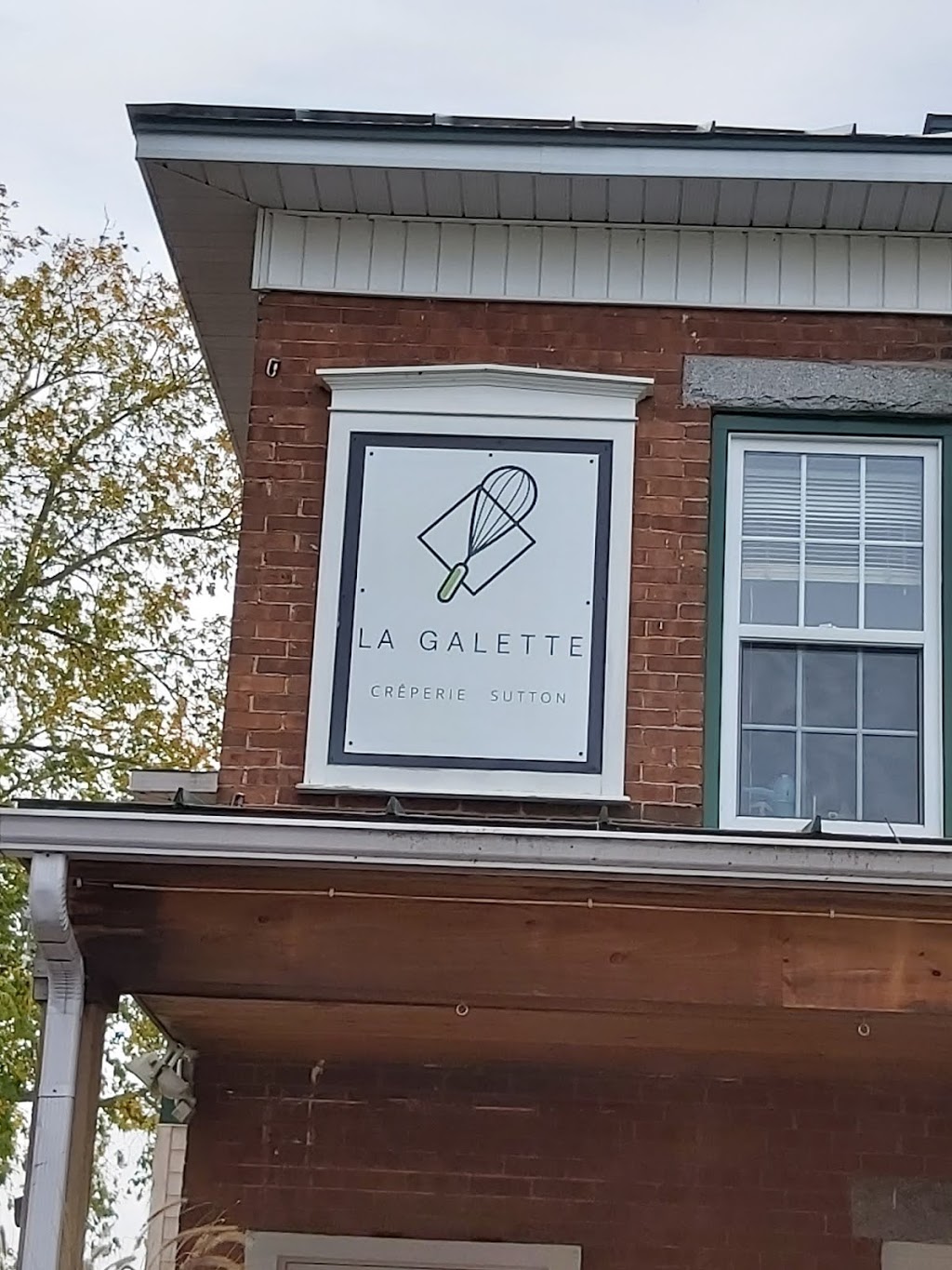 La Galette | 19 Rue Principale N, Sutton, QC J0E 2K0, Canada | Phone: (450) 538-3000