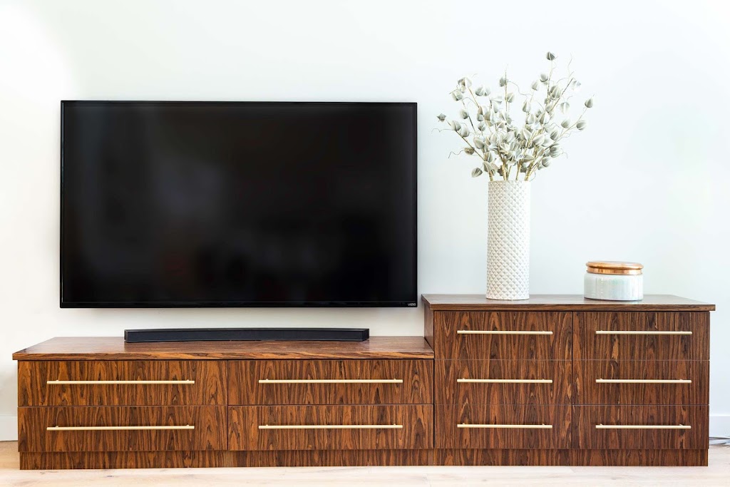 Wood Products Unlimited Inc. (Canada) | 55 Furniture Park (Door 39, Winnipeg, MB R2G 1B9, Canada | Phone: (204) 808-9208