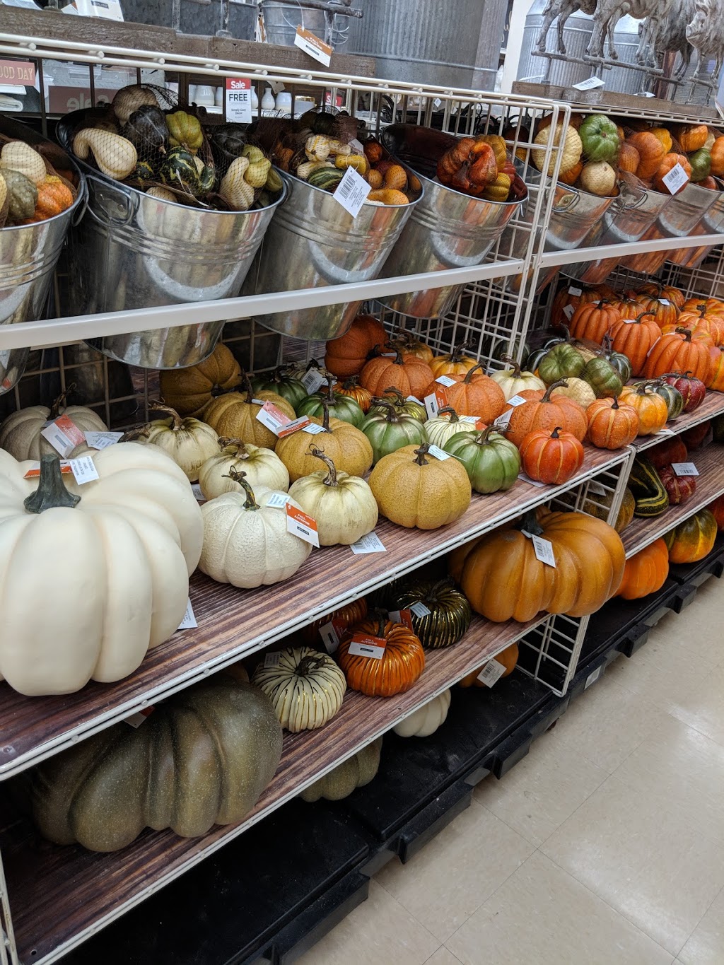 Michaels | 500 Fairway Rd S Unit 1, Kitchener, ON N2C 1X3, Canada | Phone: (519) 340-3021