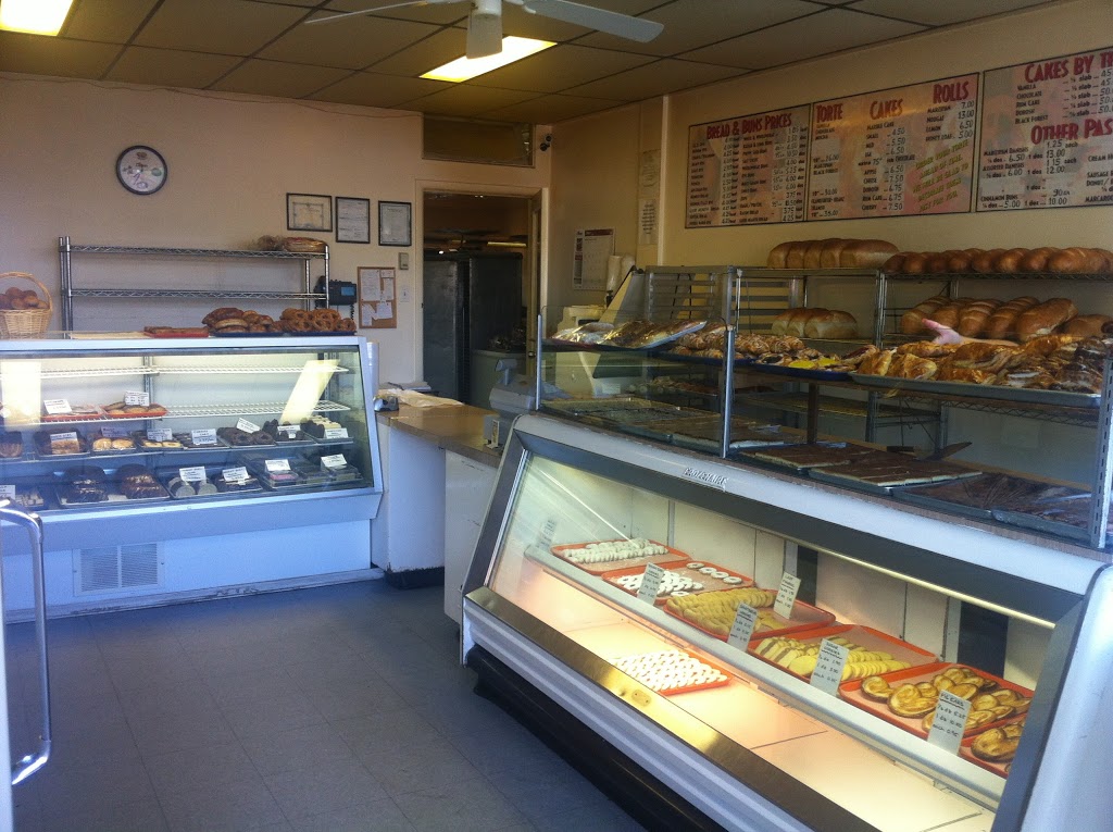 Empress Bakery LTD | 9932 82 Ave NW, Edmonton, AB T6E 1Y9, Canada | Phone: (780) 433-8451