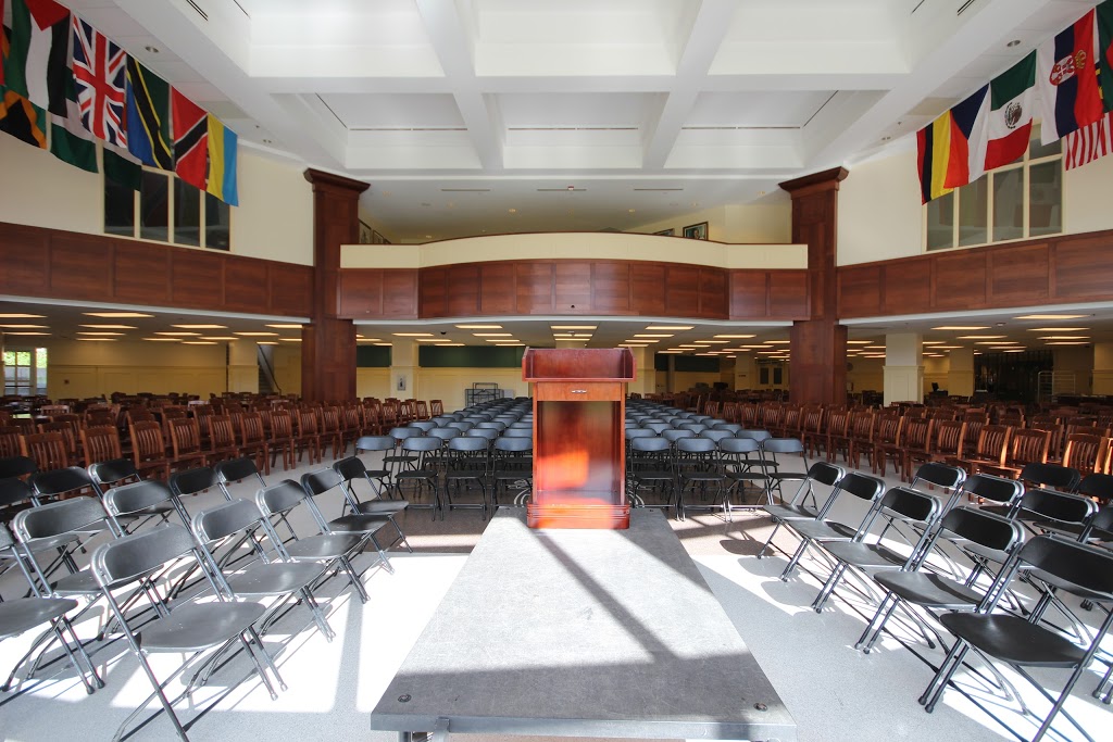 Ashbury College | 362 Mariposa Ave, Rockcliffe Park, ON K1M 0T3, Canada | Phone: (613) 749-5954