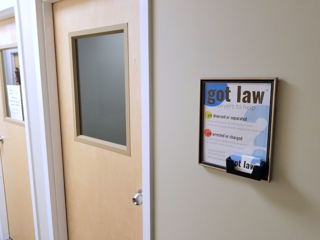 Family and Criminal Lawyer. Got Law? | 10 Sunset Blvd, Perth, ON K7H 2Y2, Canada | Phone: (613) 499-9781
