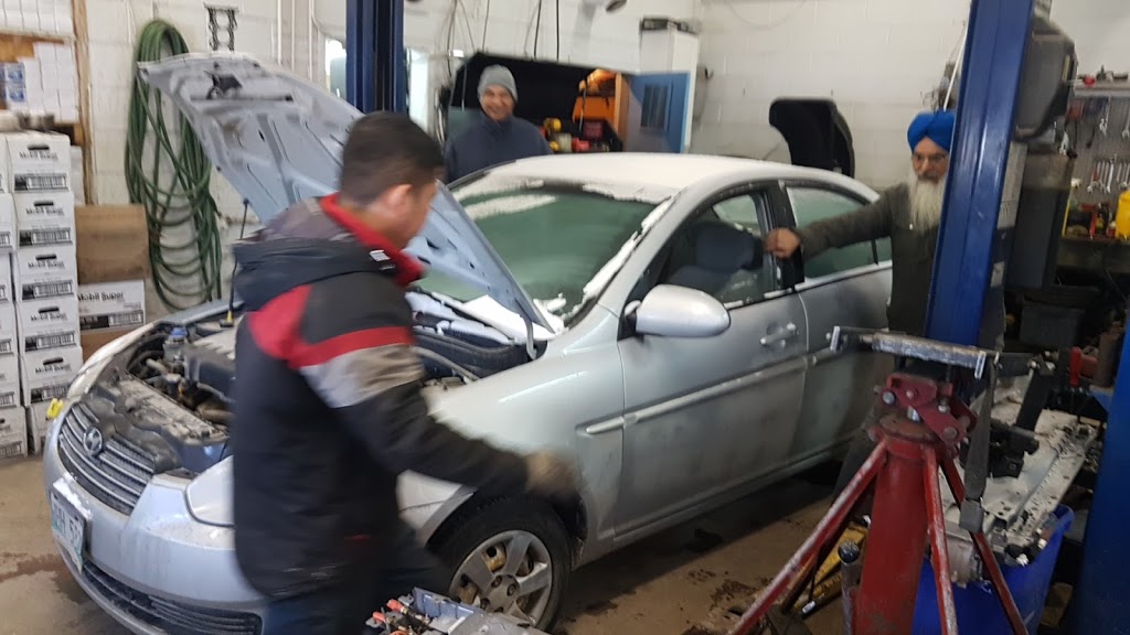 Jarvis Auto Car Sales & Service | Railway St, Winnipeg, MB R2X 0E4, Canada | Phone: (204) 999-8406