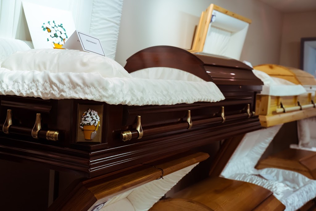 Snodgrass Funeral Home Ltd | 200 Woodgate Rd, Okotoks, AB T1S 1L2, Canada | Phone: (403) 938-3111