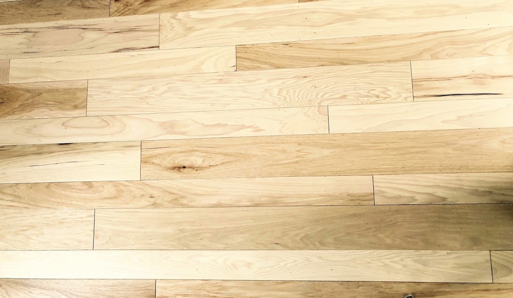 BreezeWood Floors Tillsonburg | 1300 Jackson Side Rd, Tillsonburg, ON N4G 4G7, Canada | Phone: (519) 688-3553