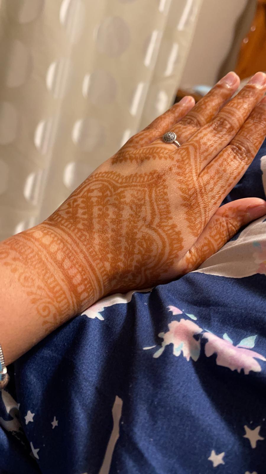 Preet Henna | 1556 36 Ave NW, Edmonton, AB T6T 0M5, Canada | Phone: (587) 306-5100