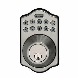 PRIORITY LOCK SERVICE | 211 Ledingham Street, Saskatoon, SK S7V 0C5, Canada | Phone: (306) 222-8800
