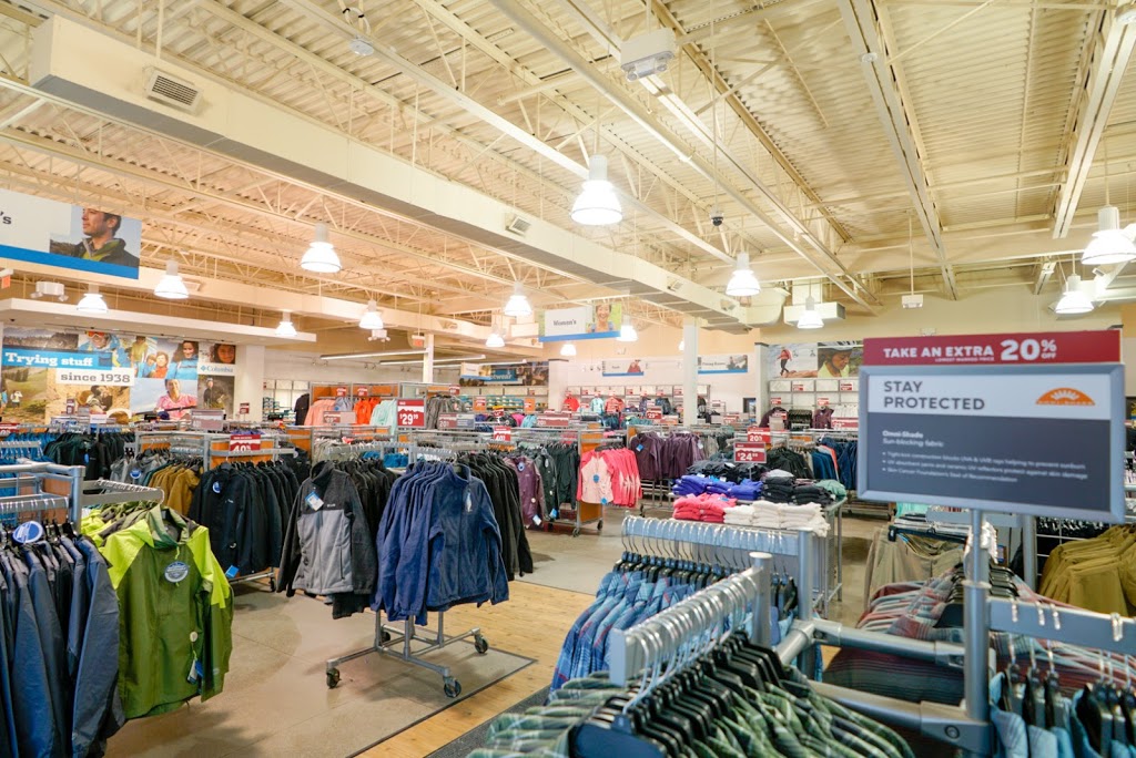 Columbia Sportswear | 13850 Steeles Ave W #309, Halton Hills, ON L7G 0J1, Canada | Phone: (905) 878-7582