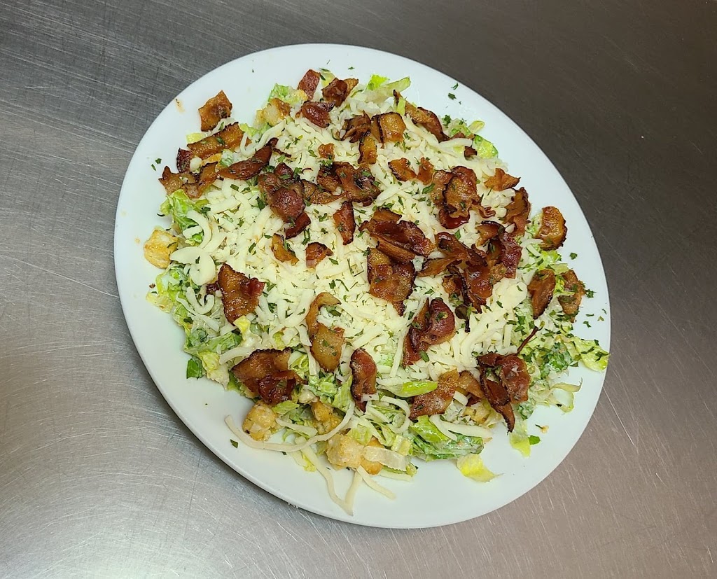 Restaurant Touti | 561 Chem. du Progrès, Chute-Saint-Philippe, QC J0W 1A0, Canada | Phone: (819) 585-2178