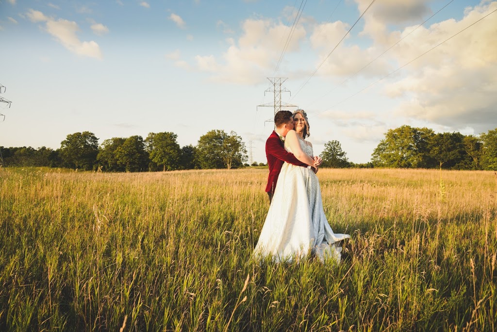 Vanesa Araujo Photography | 6868 Postmaster Ridge, Mississauga, ON L5W 1C5, Canada | Phone: (647) 470-7043