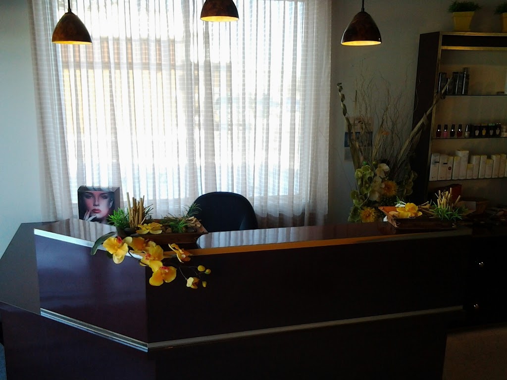 Institut de beauté Chantal Sauvé | 332 Chem. du Fleuve, Coteau-du-Lac, QC J0P 1B0, Canada | Phone: (450) 763-5673