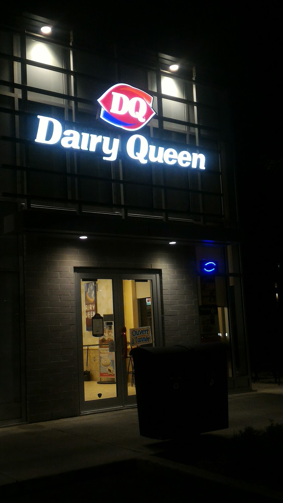 Dairy Queen (Treat) | 1355 Boulevard Michèle-Bohec #101, Blainville, QC J7C 0M4, Canada | Phone: (450) 419-6777