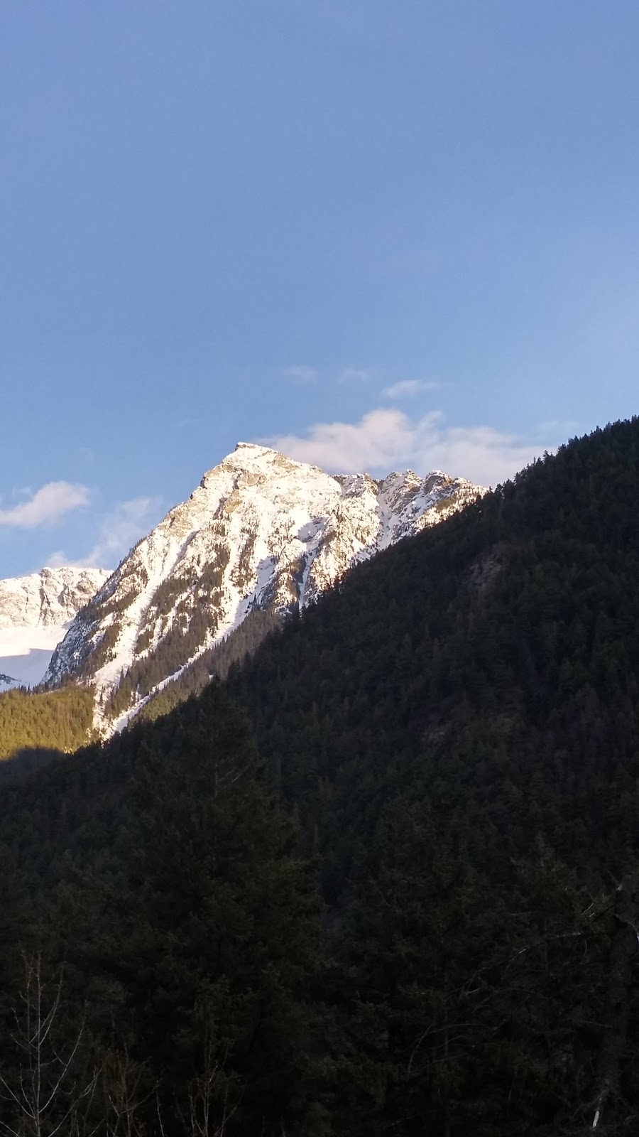 Sturgeon Bay Bed & Breakfast | 130 Haylmore Pl, Lillooet, BC V0K 1V0, Canada | Phone: (250) 256-7792