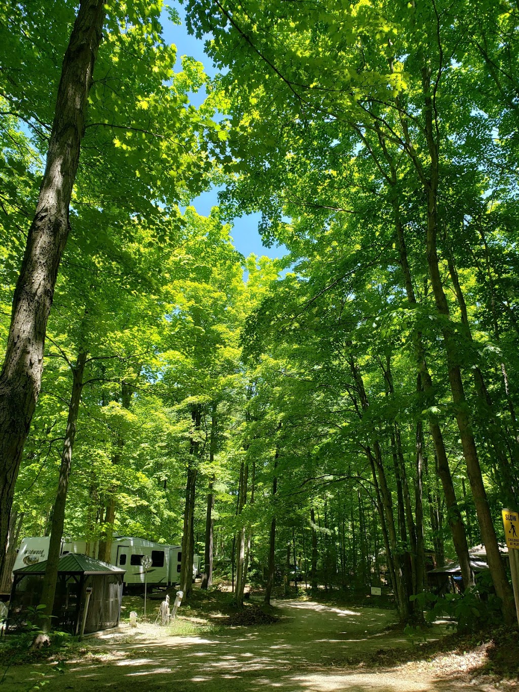 Whispering Pines Kiwanis | 719601, 719998 ON-6, Hepworth, ON N0H 1P0, Canada | Phone: (519) 935-2571