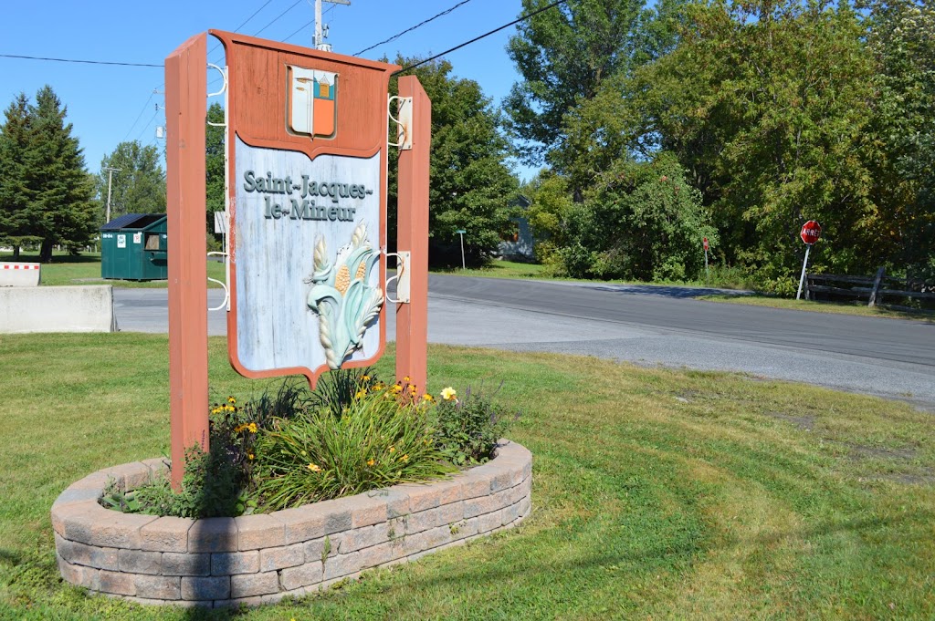 Hôtel de ville | Municipalité de Saint-Jacques-le-Mineur | 91 Rue Principale, Saint-Jacques-le-Mineur, QC J0J 1Z0, Canada | Phone: (450) 347-5446