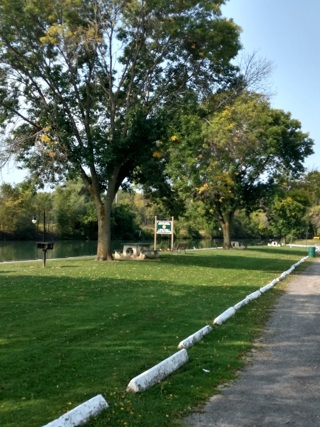 West Canal Park & Marina | 4070 Tonawanda Creek Rd, North Tonawanda, NY 14120, USA | Phone: (716) 694-4630
