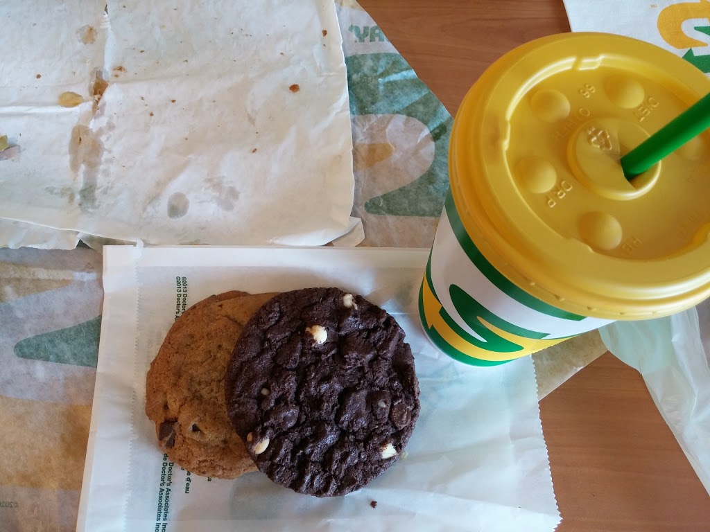 Subway | 472 Norfolk St S, Simcoe, ON N3Y 2X3, Canada | Phone: (519) 429-3000